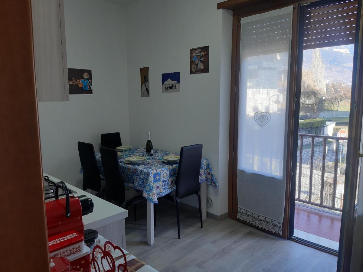Da Erika -Cir 0028- Apartment Aosta Bagian luar foto